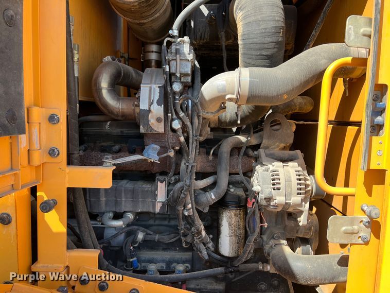 image for item DR5637 Hyundai HL740-9A  wheel loader