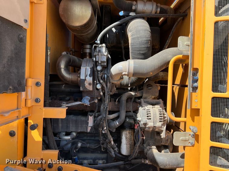 image for item DR5637 Hyundai HL740-9A  wheel loader