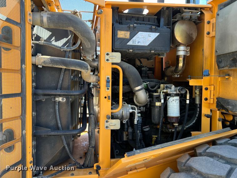 image for item DR5637 Hyundai HL740-9A  wheel loader