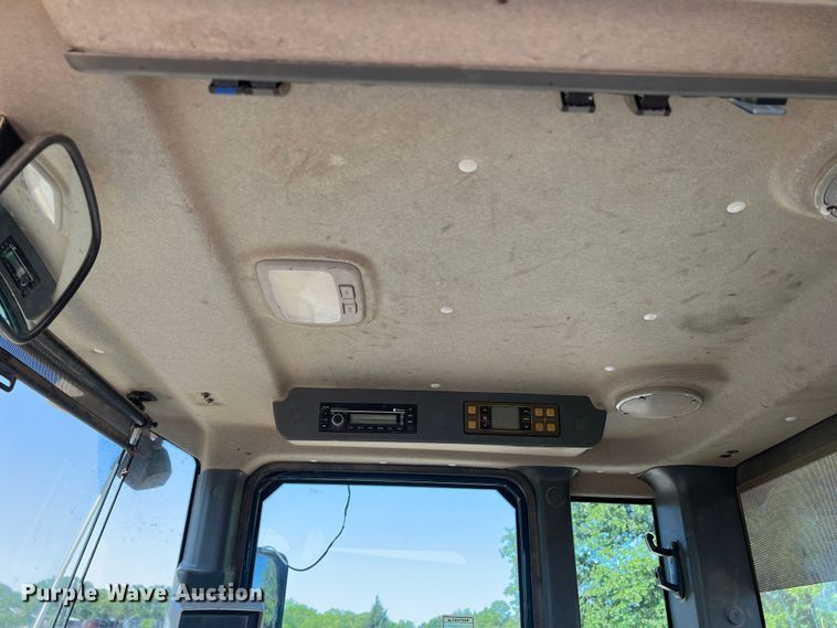 image for item DR5637 Hyundai HL740-9A  wheel loader