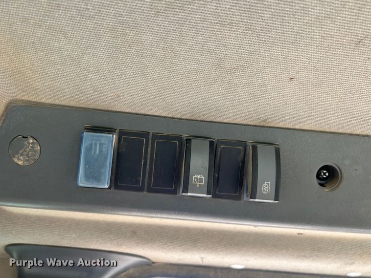 image for item DR5637 Hyundai HL740-9A  wheel loader