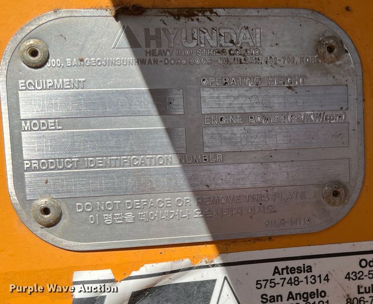 image for item DR5637 Hyundai HL740-9A  wheel loader