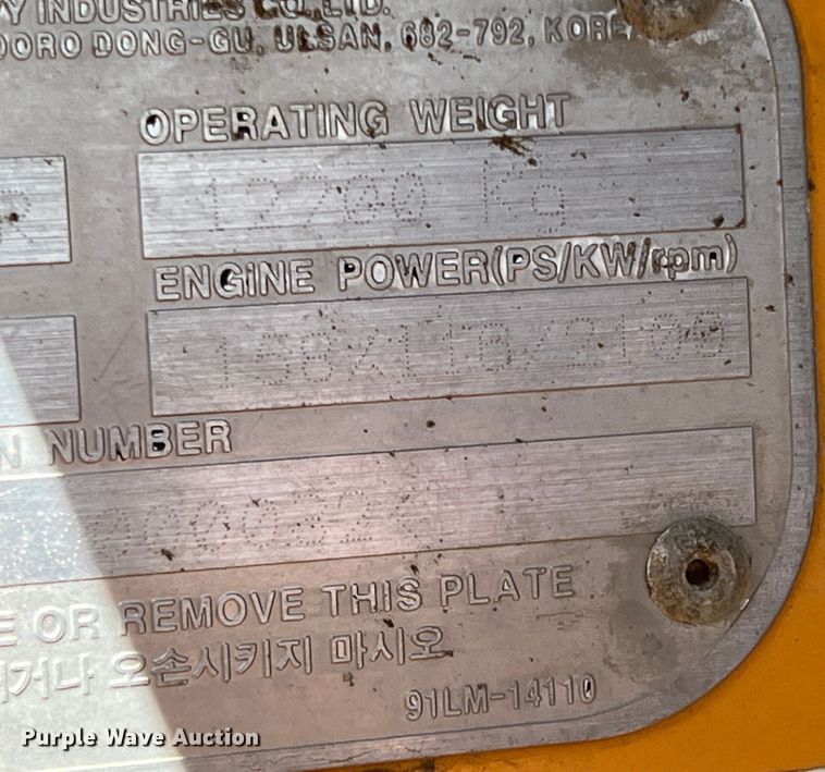 image for item DR5637 Hyundai HL740-9A  wheel loader