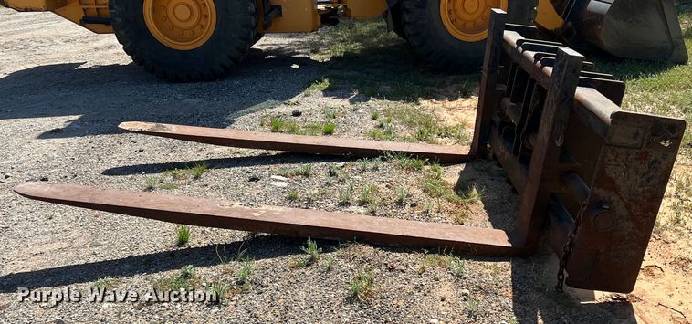 image for item DR5637 Hyundai HL740-9A  wheel loader