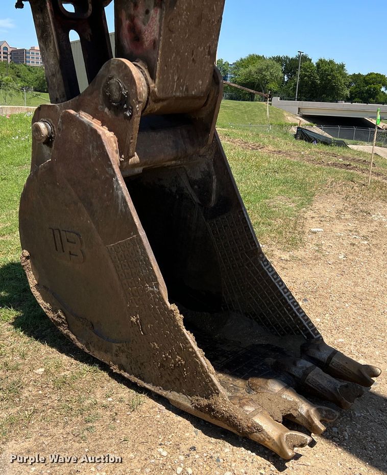 image for item DR5639 2008 Link Belt 330LX  excavator