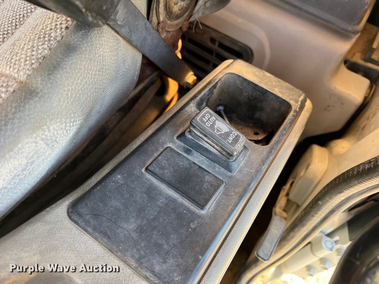 image for item DR5639 2008 Link Belt 330LX  excavator