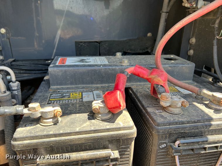 image for item DR5639 2008 Link Belt 330LX  excavator