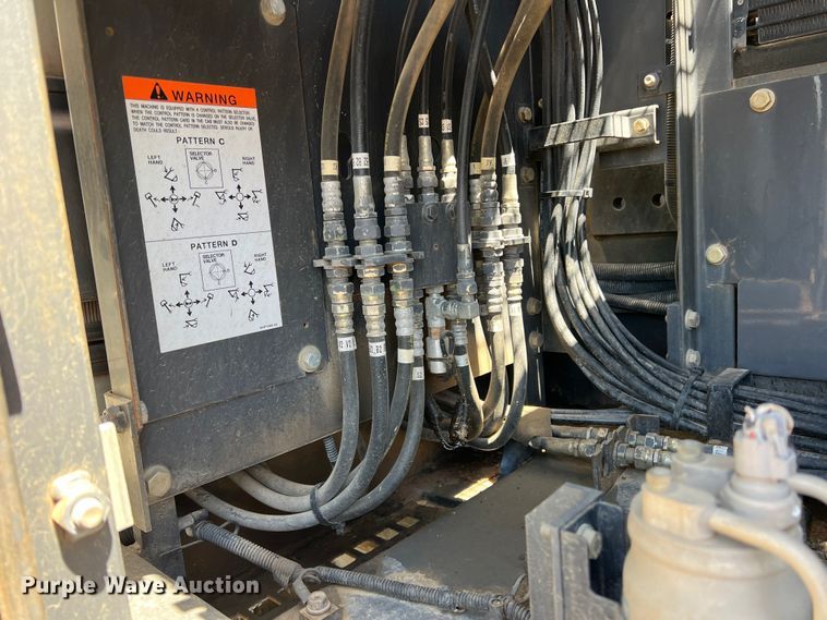 image for item DR5639 2008 Link Belt 330LX  excavator