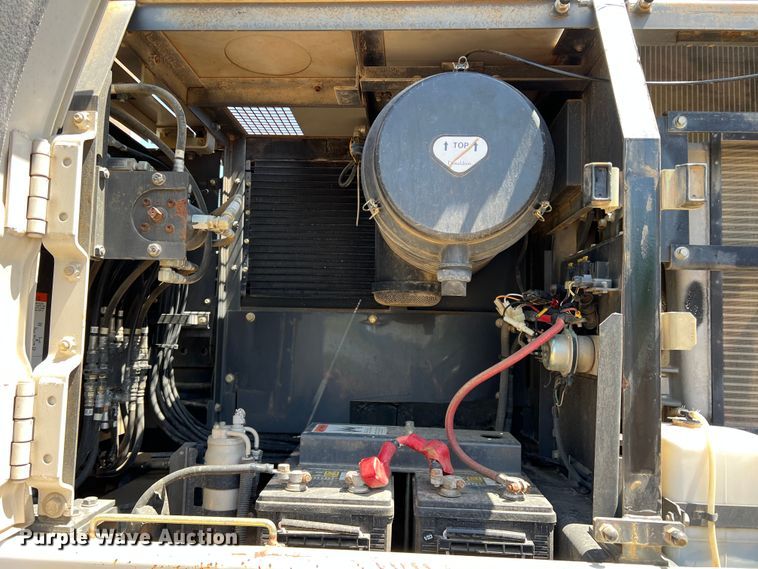 image for item DR5639 2008 Link Belt 330LX  excavator