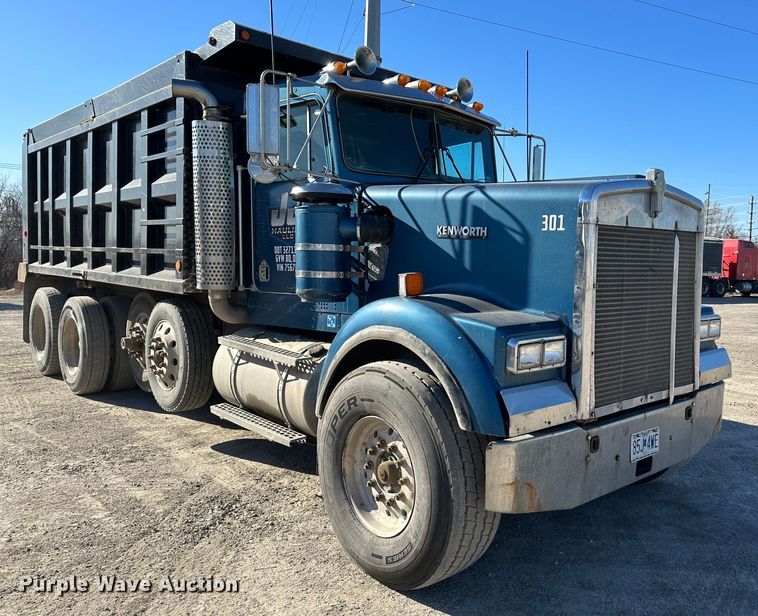 image for item DR6042 1998 Kenworth W900  dump truck