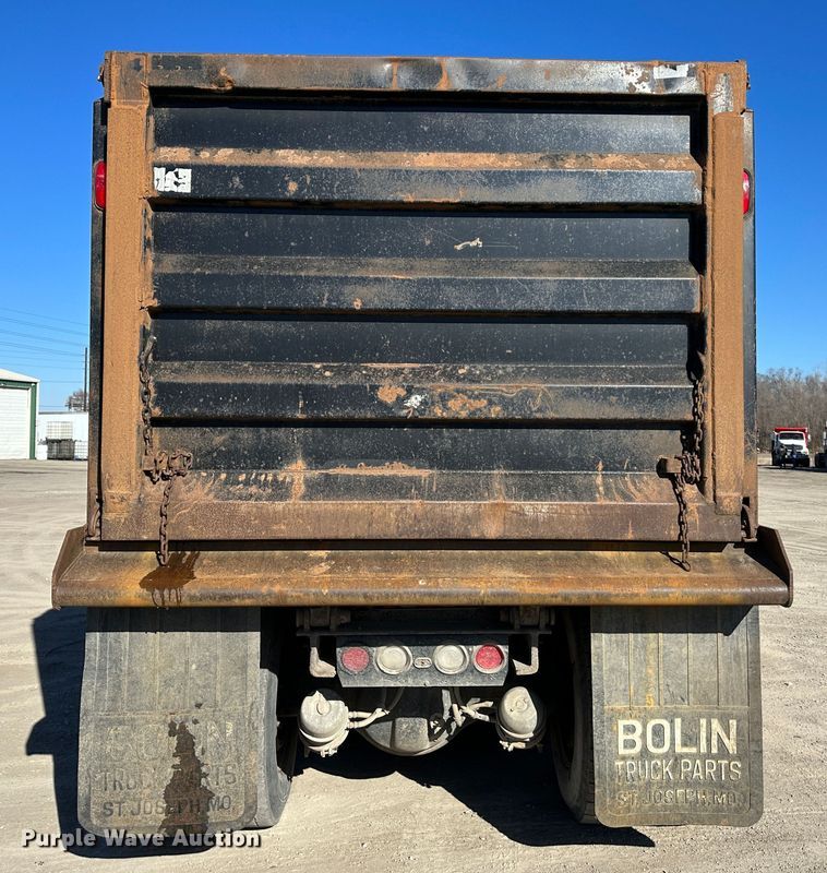 image for item DR6042 1998 Kenworth W900  dump truck