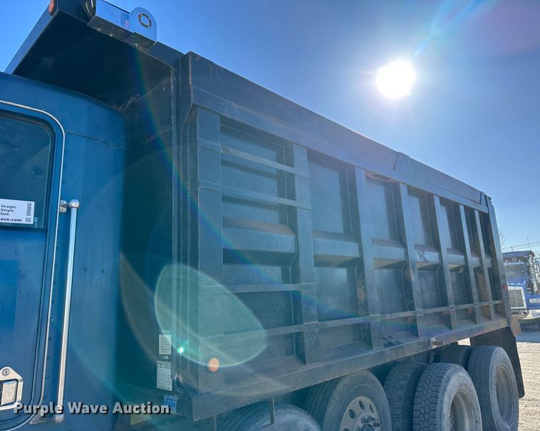 image for item DR6042 1998 Kenworth W900  dump truck