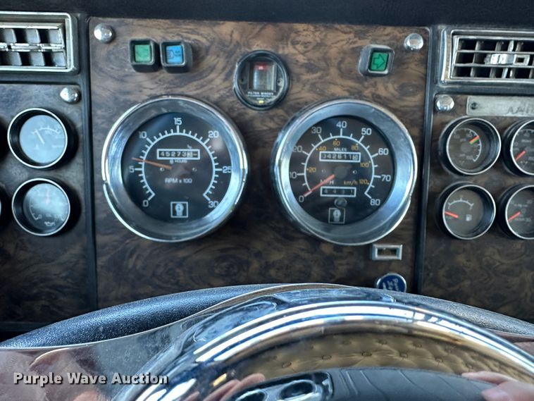 image for item DR6042 1998 Kenworth W900  dump truck