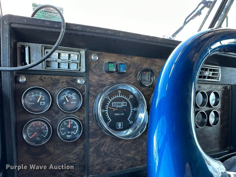 image for item DR6042 1998 Kenworth W900  dump truck