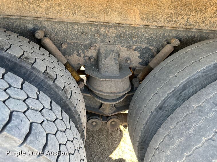 image for item DR6042 1998 Kenworth W900  dump truck