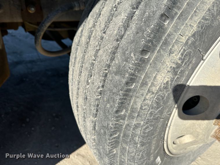 image for item DR6042 1998 Kenworth W900  dump truck