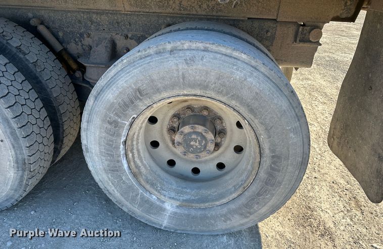 image for item DR6042 1998 Kenworth W900  dump truck