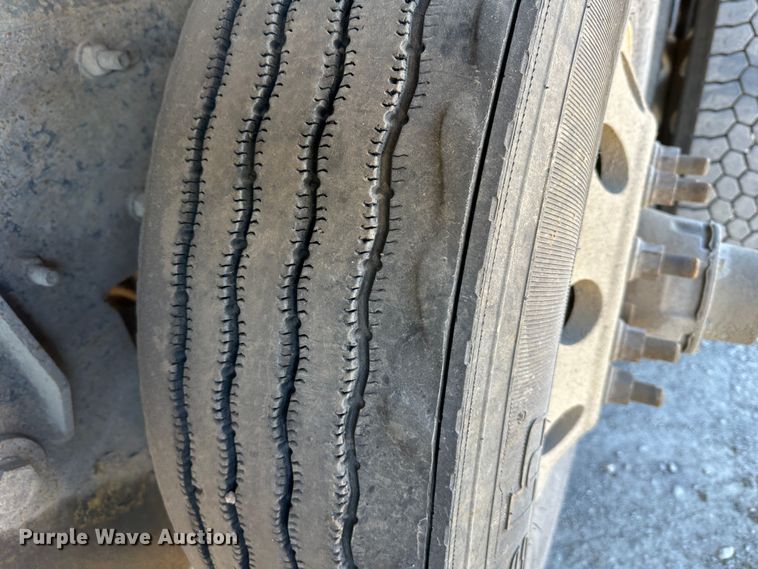 image for item DR6042 1998 Kenworth W900  dump truck