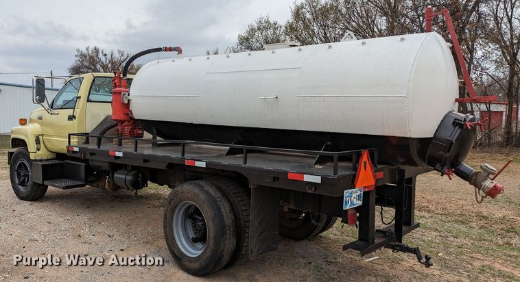image for item DR6836 1990 GMC TopKick C6000  vacuum truck