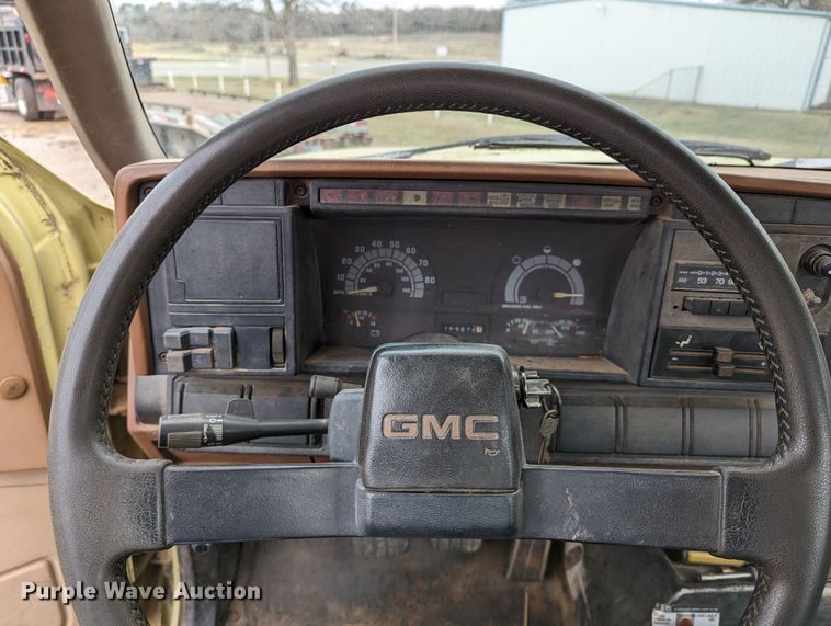 image for item DR6836 1990 GMC TopKick C6000  vacuum truck