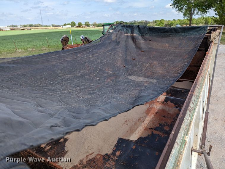 image for item DR6933 2002 Mack CH613  dump truck