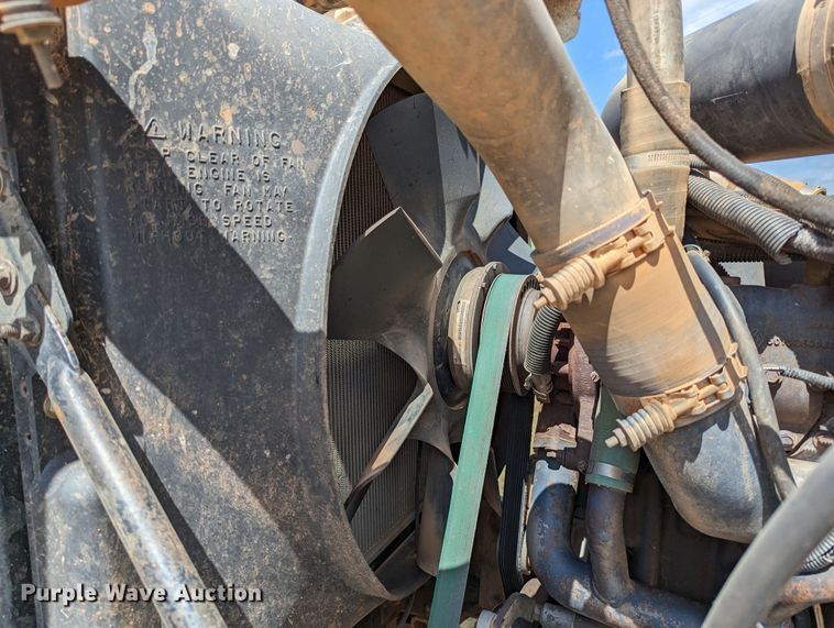 image for item DR6933 2002 Mack CH613  dump truck