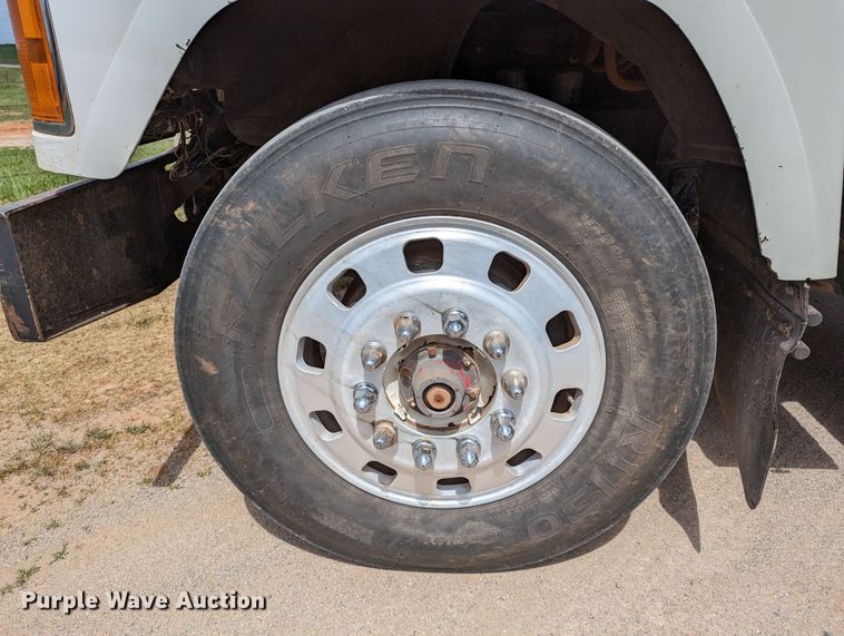 image for item DR6933 2002 Mack CH613  dump truck