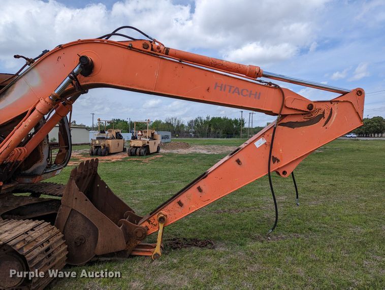 image for item DR6936 2004 Hitachi ZX160LC  excavator