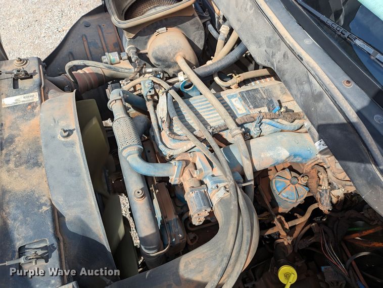 image for item DR6939 2007 International 4300  bucket truck