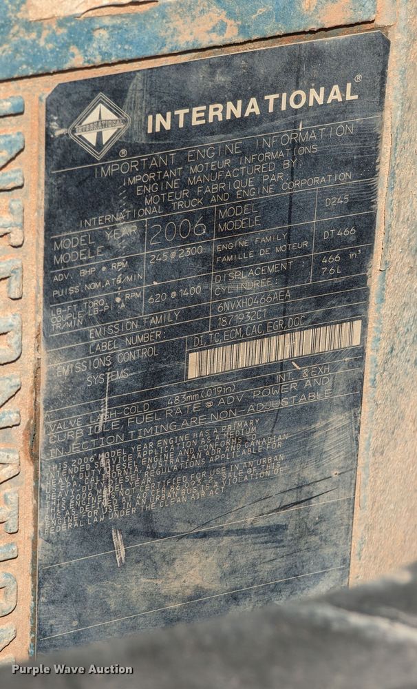 image for item DR6939 2007 International 4300  bucket truck