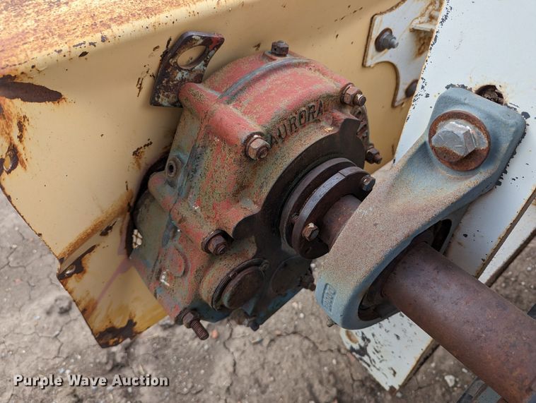 image for item DR6940 2003 Peerless 24X30  conveyor