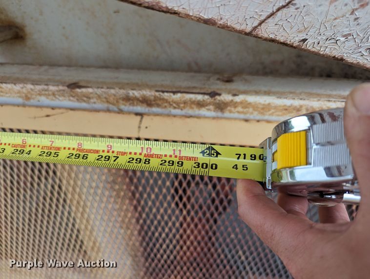 image for item DR6940 2003 Peerless 24X30  conveyor