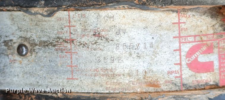 image for item DR6943 2001 Freightliner FLD 120  dump truck