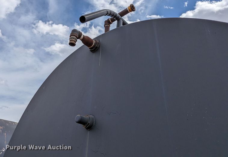 image for item DR6947 Frac tank