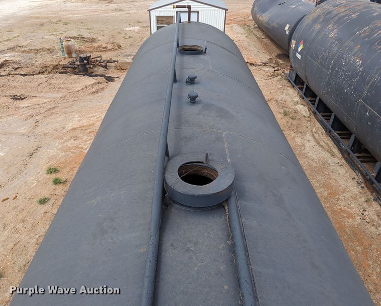 image for item DR6947 Frac tank