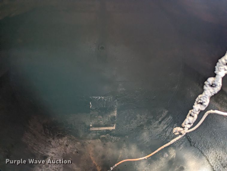 image for item DR6947 Frac tank