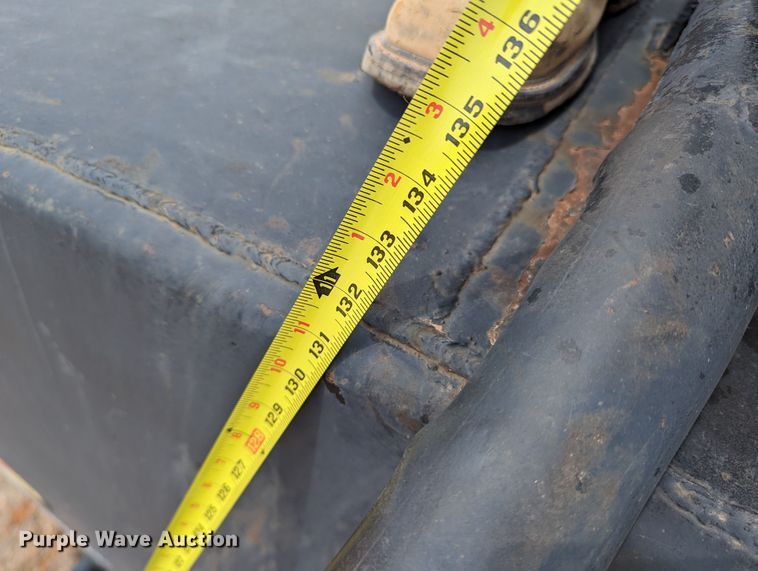 image for item DR6947 Frac tank