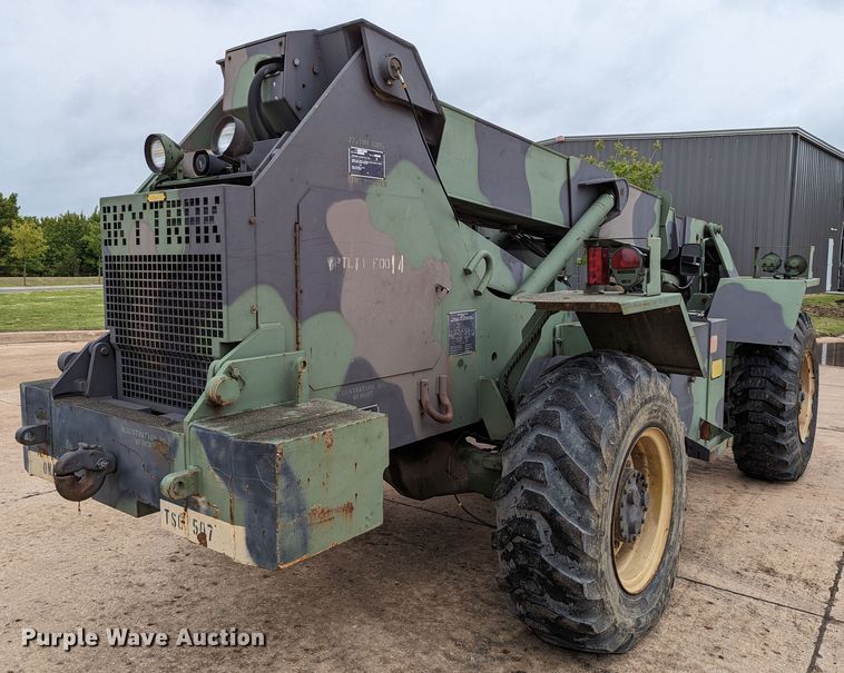 image for item DR6948 1991 SkyTrak 6000M  telehandler