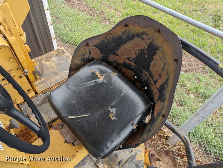 image for item DR6949 1986 Ingersoll Rand SPF-48B  single drum vibratory roller