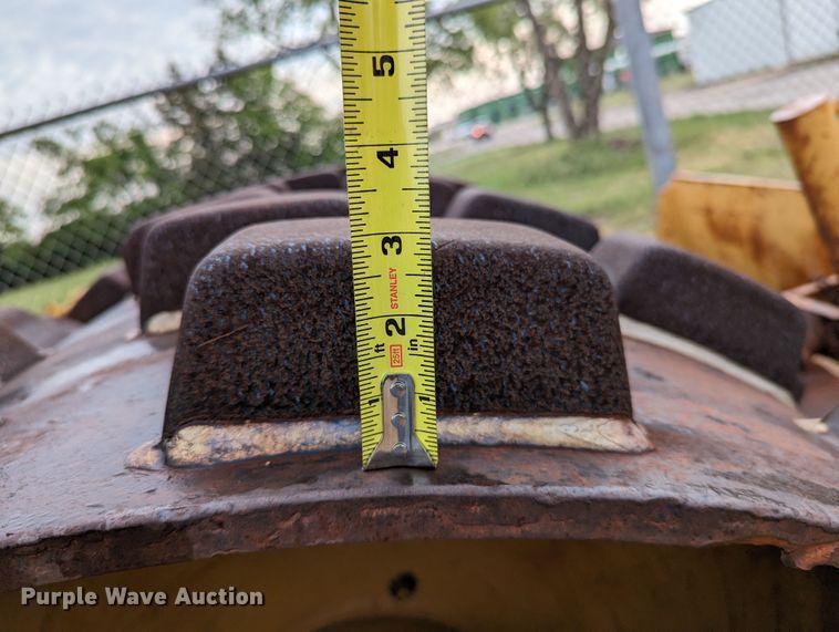 image for item DR6949 1986 Ingersoll Rand SPF-48B  single drum vibratory roller