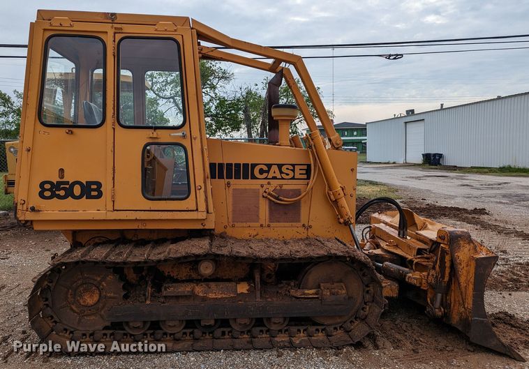 image for item DR6950 1980 Case 850B  dozer