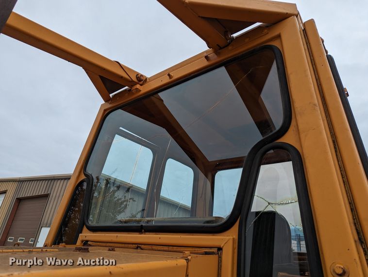 image for item DR6950 1980 Case 850B  dozer