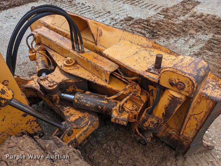 image for item DR6950 1980 Case 850B  dozer