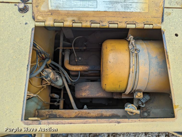 image for item DR6950 1980 Case 850B  dozer