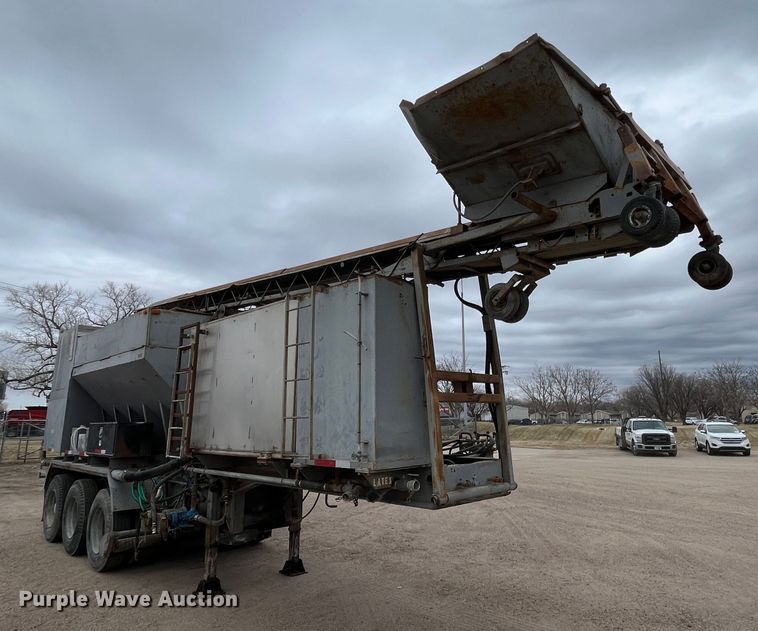 image for item DS1790 1986 Cementech MCD10-100T  volumetric concrete mixer