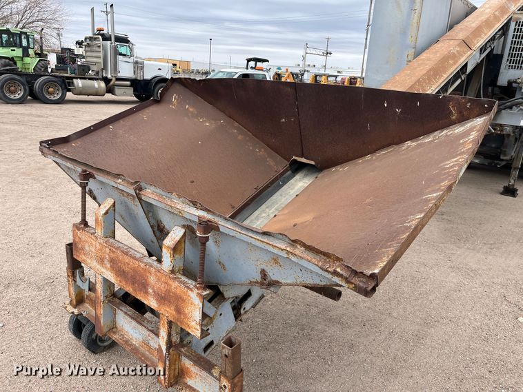 image for item DS1790 1986 Cementech MCD10-100T  volumetric concrete mixer