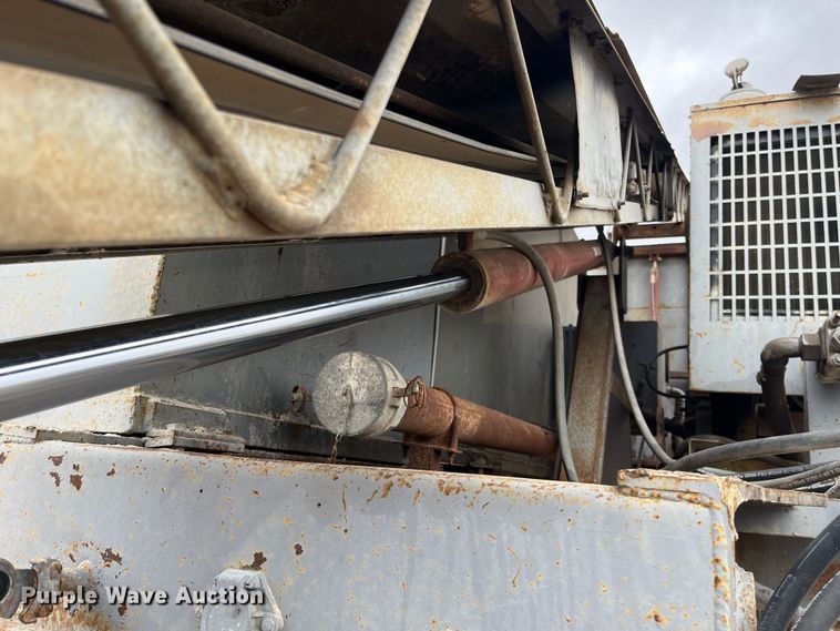 image for item DS1790 1986 Cementech MCD10-100T  volumetric concrete mixer