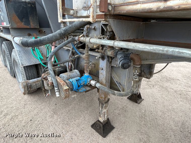 image for item DS1790 1986 Cementech MCD10-100T  volumetric concrete mixer