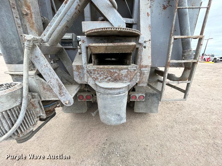 image for item DS1790 1986 Cementech MCD10-100T  volumetric concrete mixer