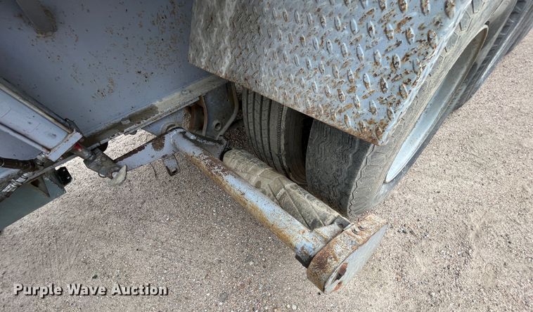 image for item DS1790 1986 Cementech MCD10-100T  volumetric concrete mixer